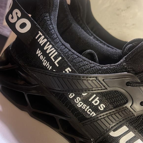 Just so so sneakers size 11 - Picture 16 of 16